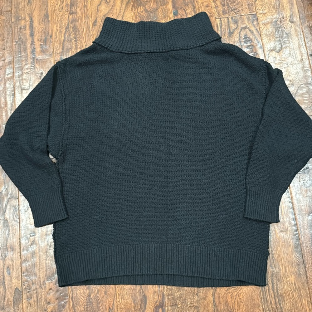 FREE PEOPLE BLACK KNIT OVERSIZED SWEATER SZ M NWT